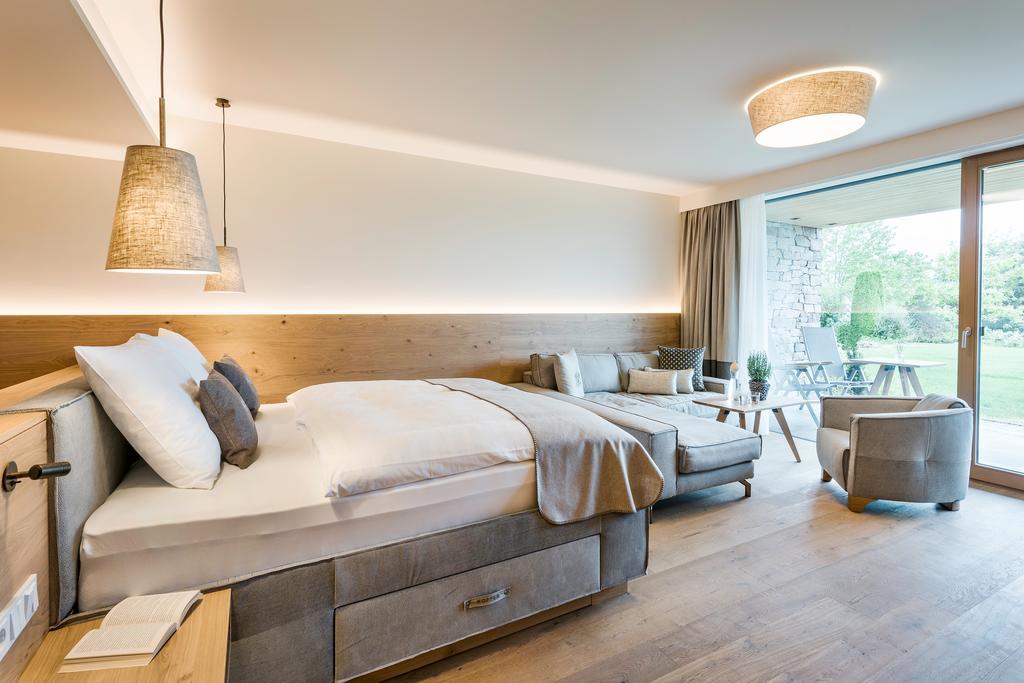 Genussdorf Gmachl - Hotel & Spa Bergheim Zewnętrze zdjęcie